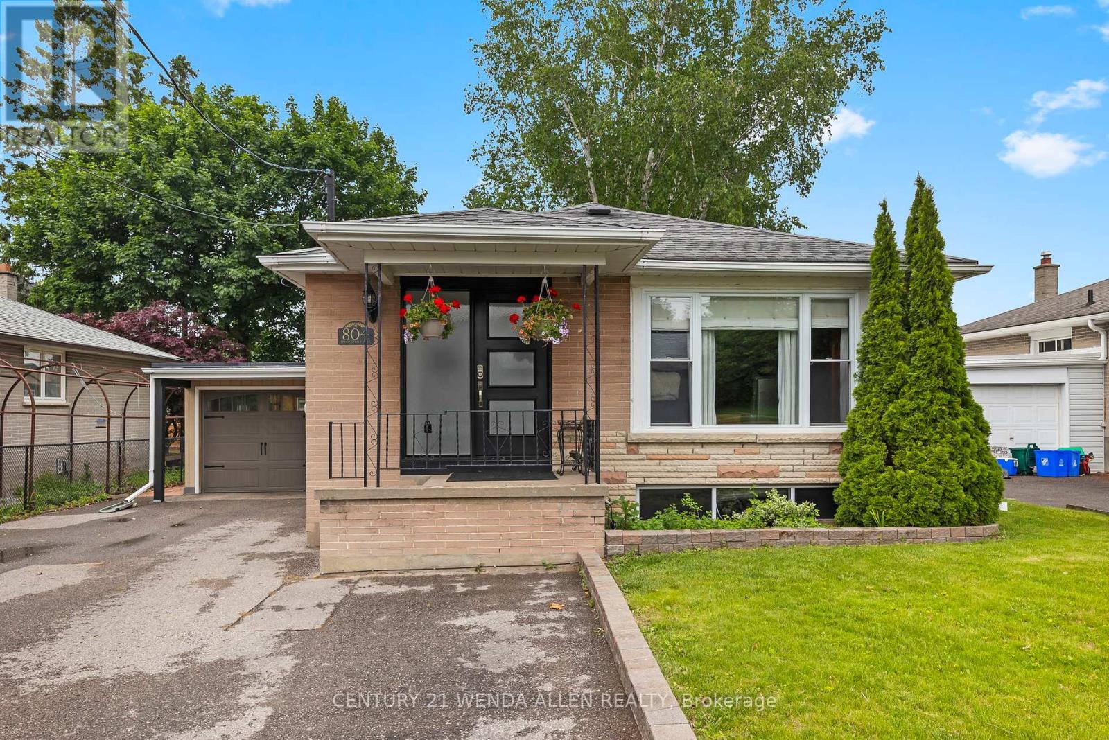 804 BEECH STREET W, Whitby, Ontario