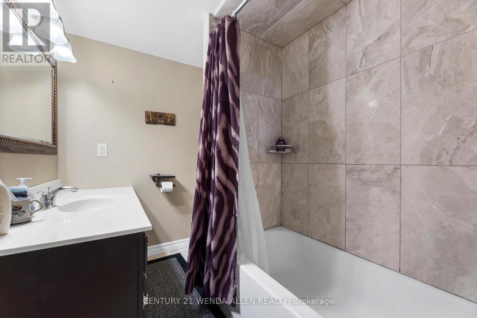 804 Beech Street W, Whitby (Downtown Whitby), Ontario  L1N 3B7 - Photo 26 - E12210288