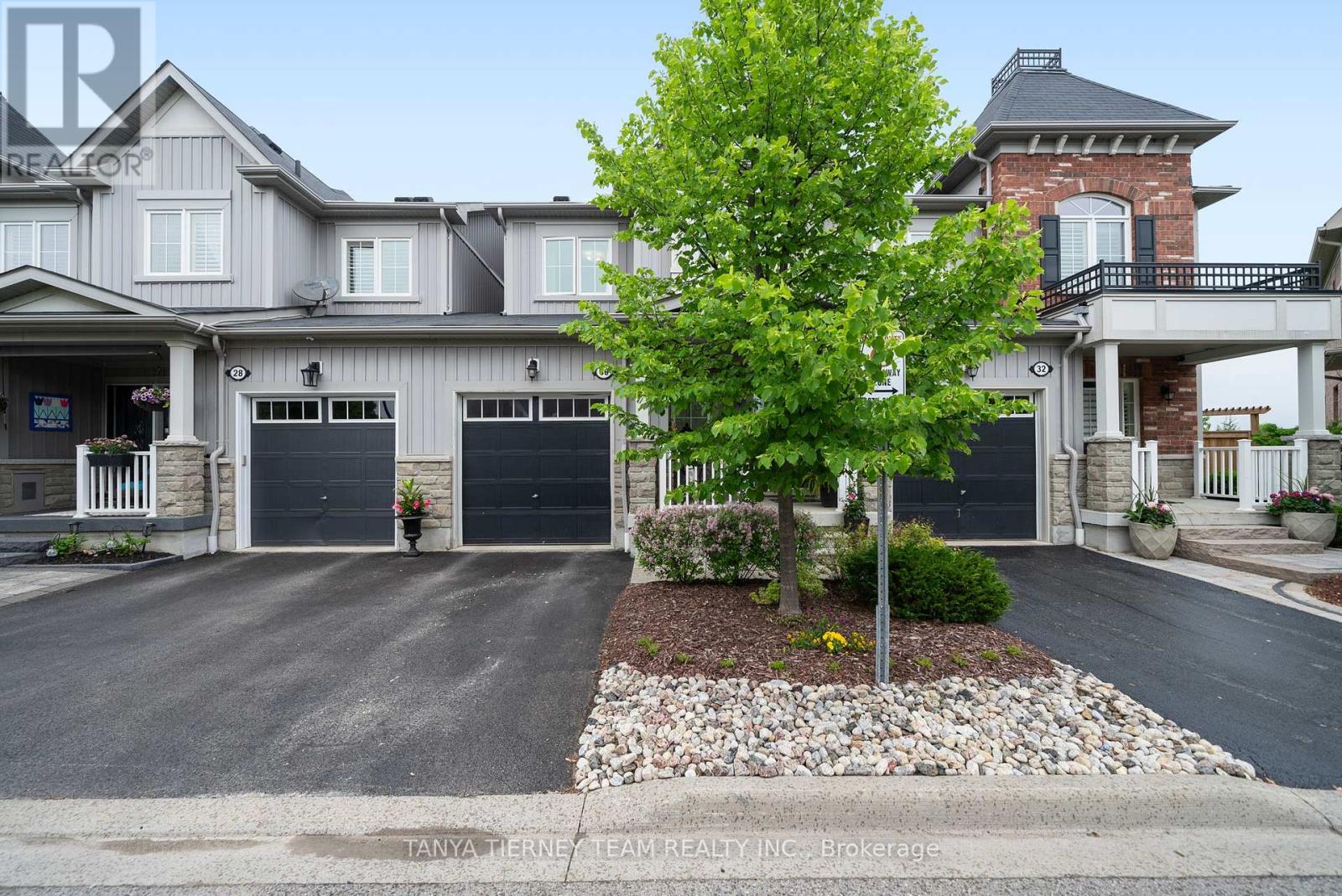30 LAMBDON WAY, Whitby, Ontario
