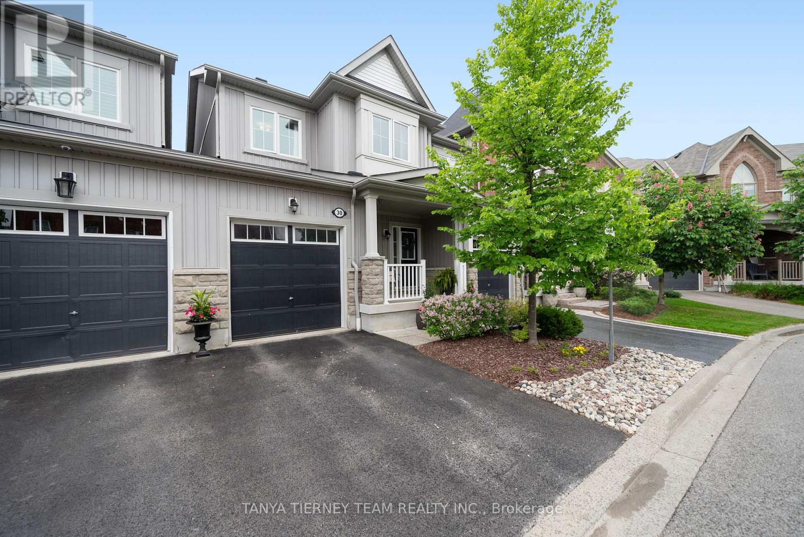 30 Lambdon Way, Whitby, Ontario  L1M 0L3 - Photo 2 - E12210318
