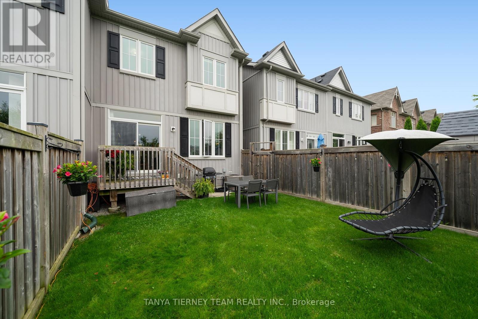 30 Lambdon Way, Whitby, Ontario  L1M 0L3 - Photo 36 - E12210318