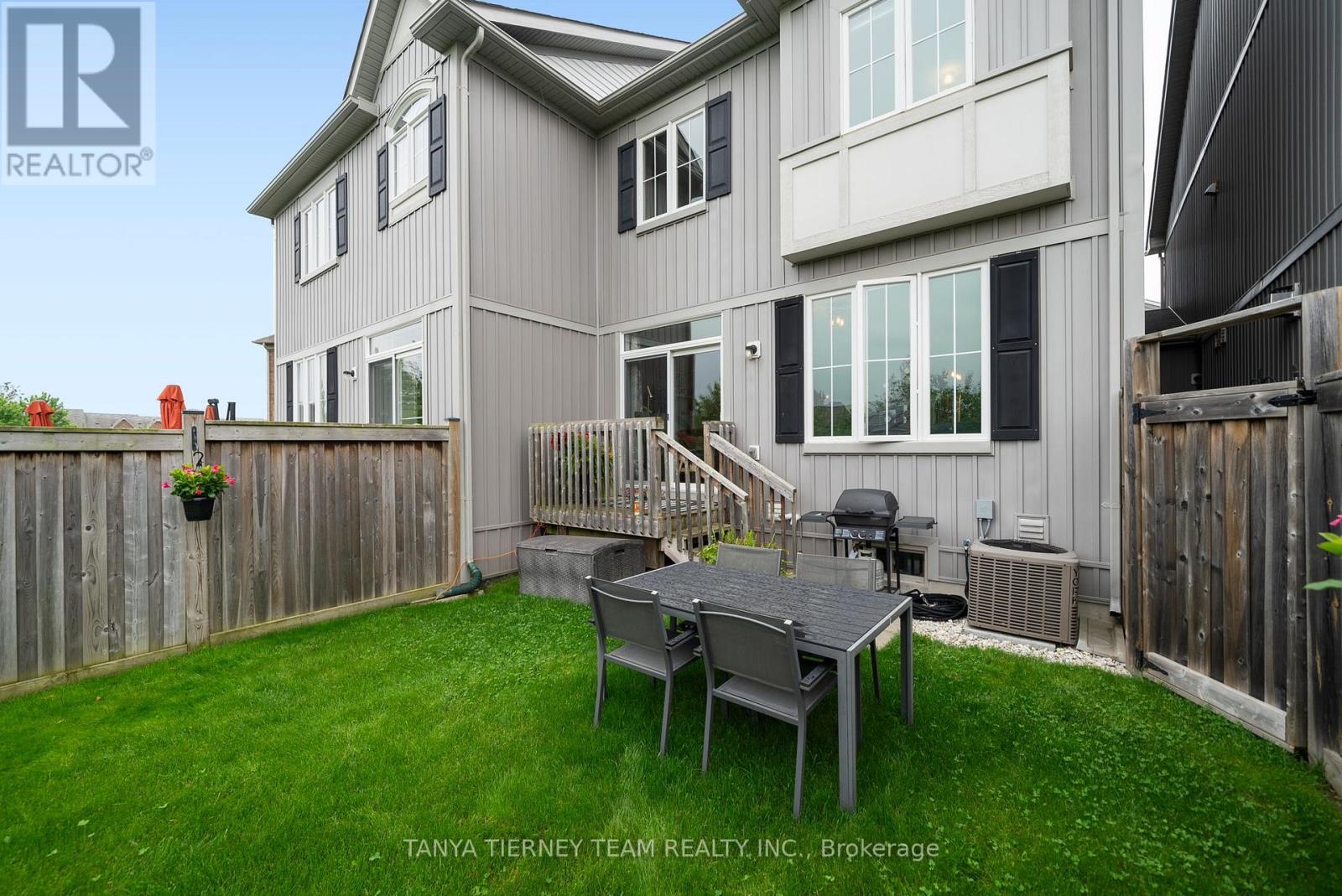 30 Lambdon Way, Whitby, Ontario  L1M 0L3 - Photo 38 - E12210318