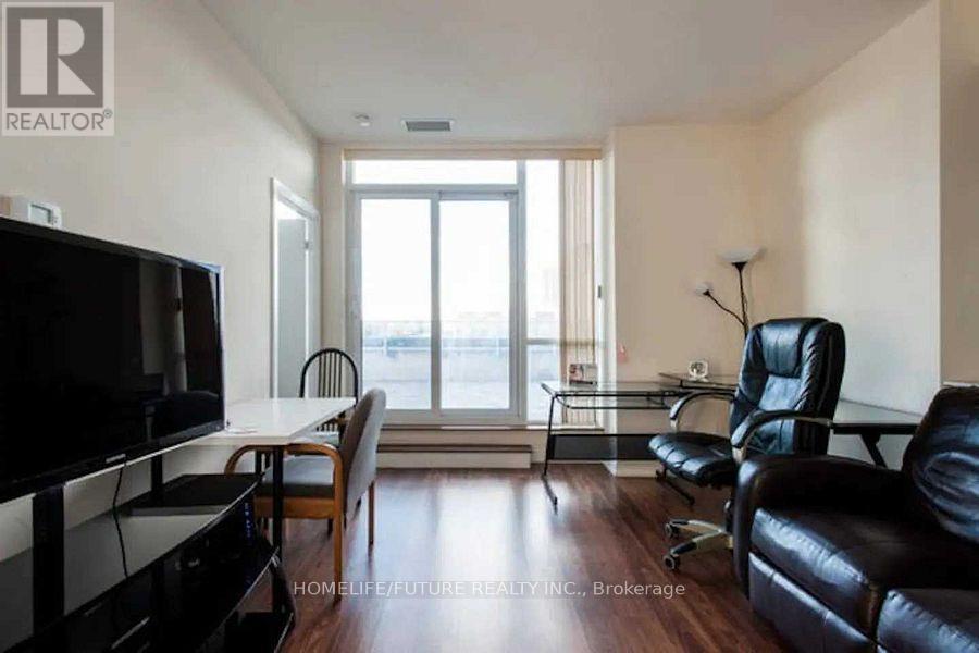 303 - 151 Village Green Square, Toronto, Ontario  M1S 0K5 - Photo 2 - E12210388