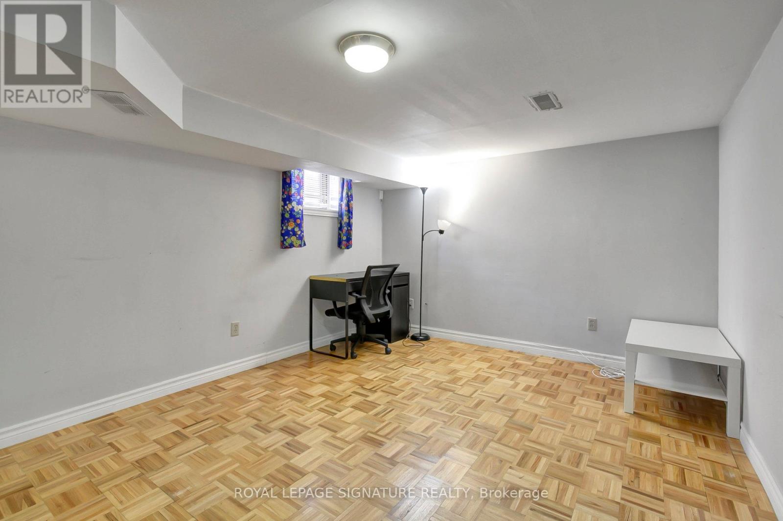 Bsmt 2 - 1356 Pharmacy Avenue, Toronto, Ontario  M1R 2J5 - Photo 8 - E12210405
