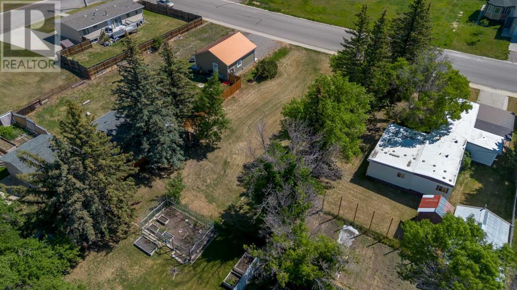 731 2 Street E, Cardston, Alberta  T0K 0K0 - Photo 4 - A2228011
