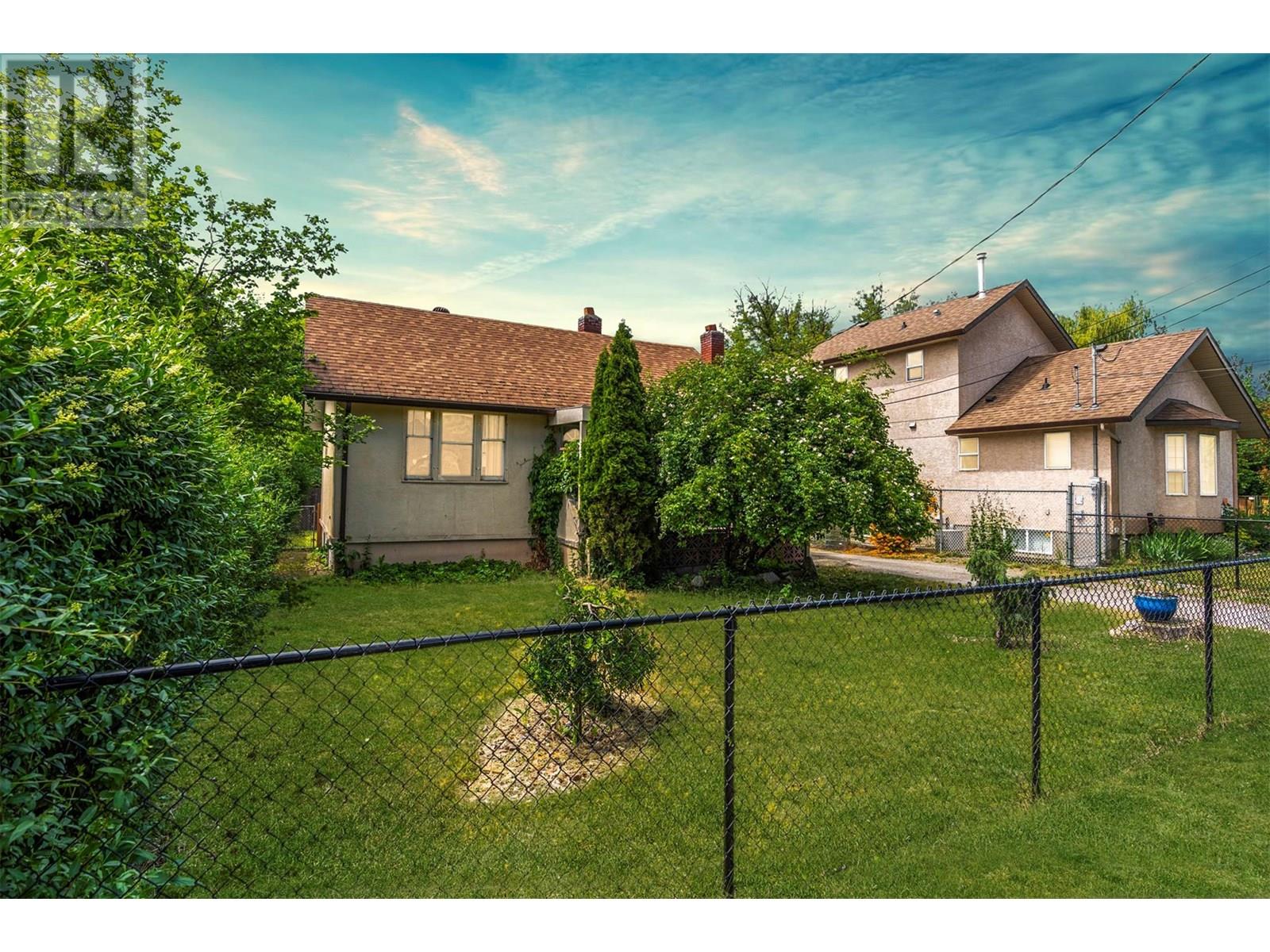 3302 34 Street, Vernon, British Columbia