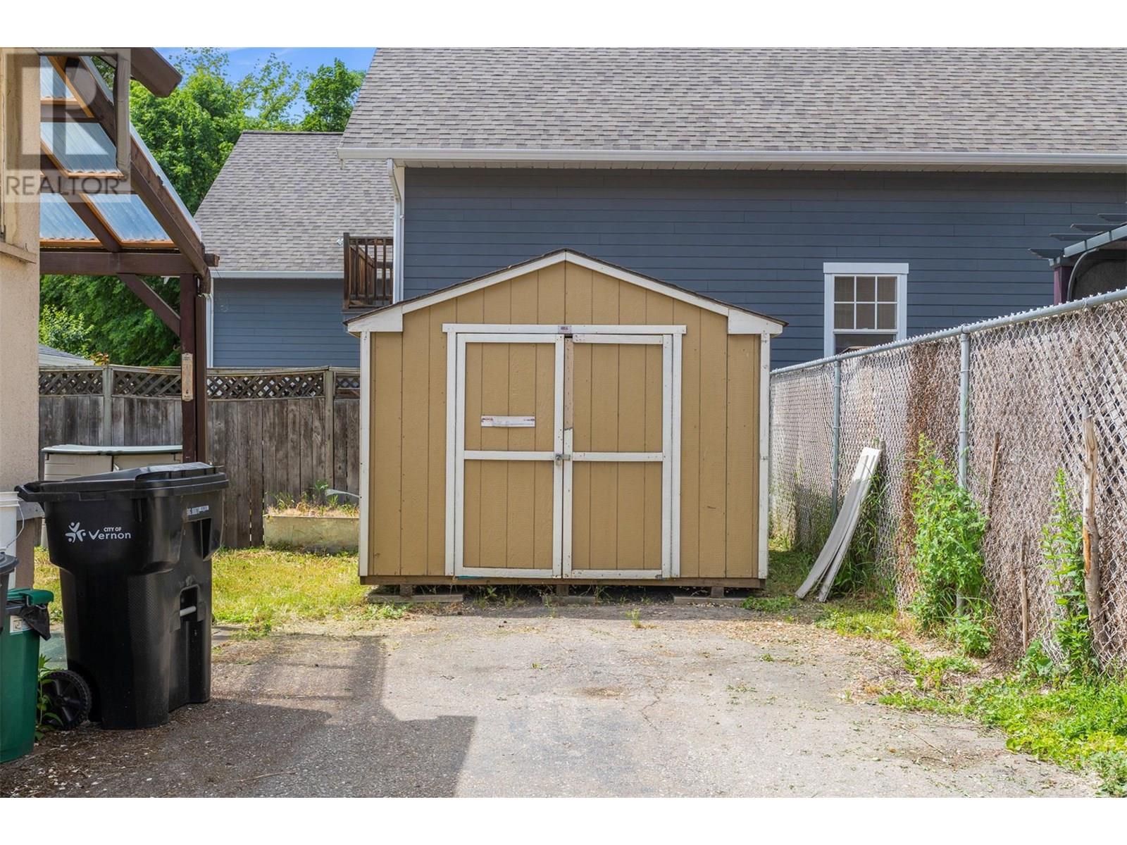 3302 34 Street, Vernon, British Columbia  V1T 5X9 - Photo 36 - 10351105