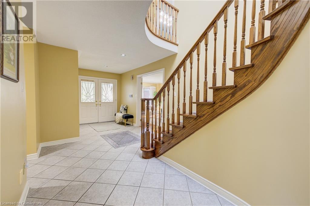 466 Dicenzo Drive, Hamilton, Ontario  L9B 2C4 - Photo 24 - 40739611