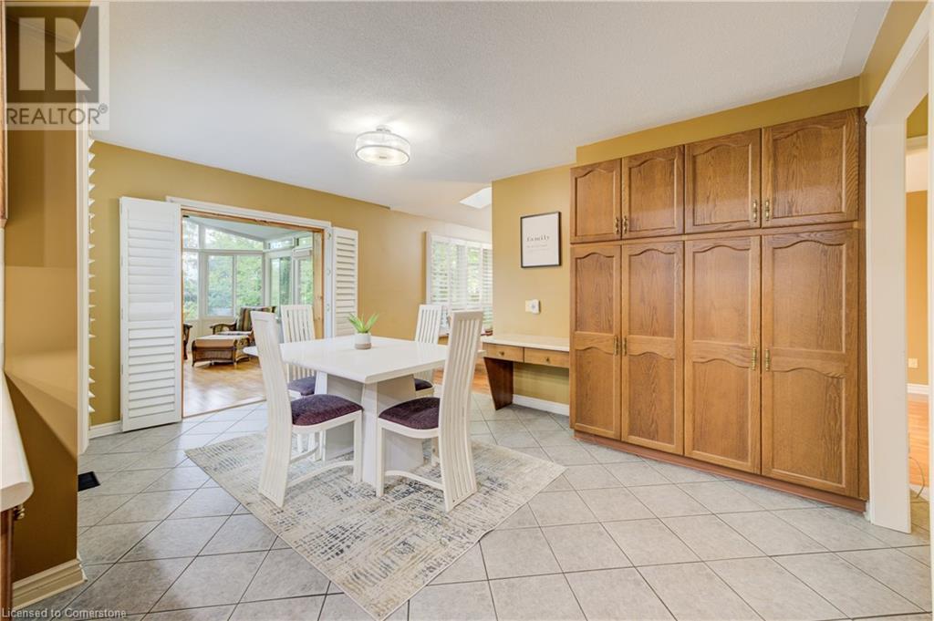 466 Dicenzo Drive, Hamilton, Ontario  L9B 2C4 - Photo 13 - 40739611