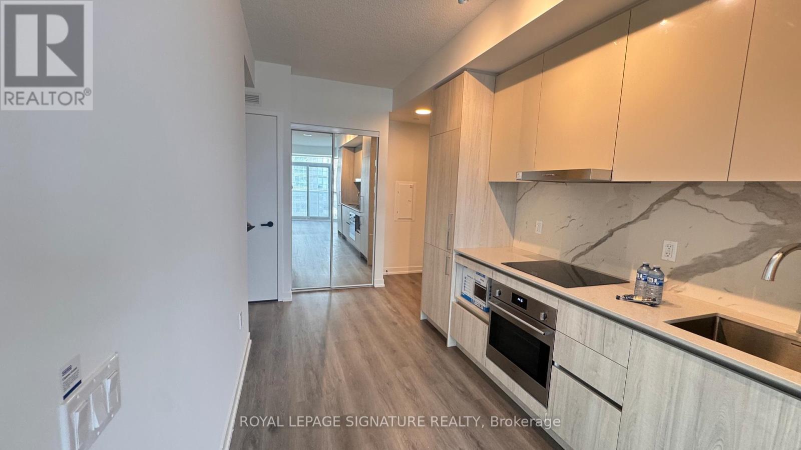 4115 - 225 Commerce Street, Vaughan, Ontario  L4K 0R1 - Photo 4 - N12210189