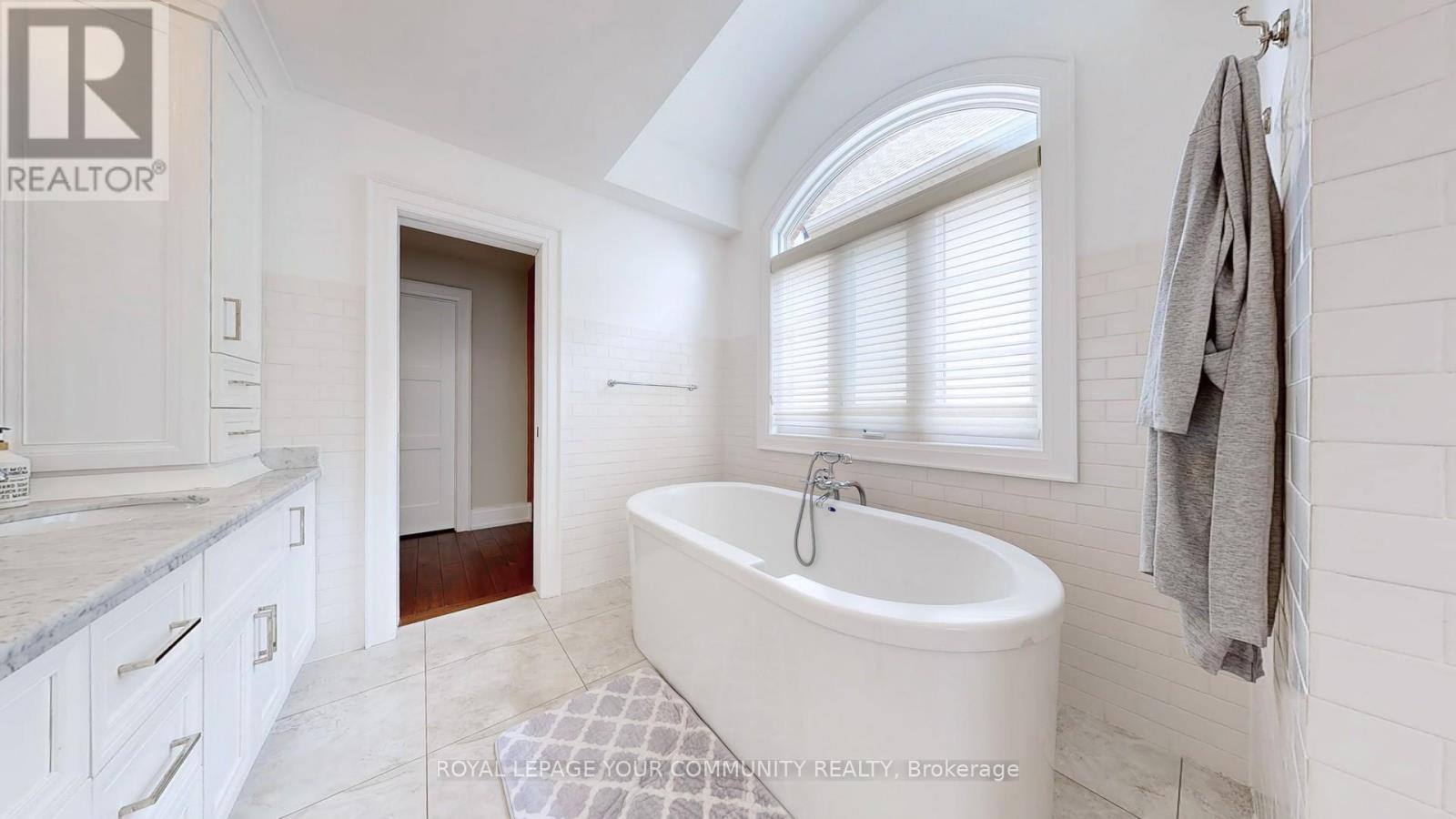 166 Grandvista Crescent, Vaughan, Ontario  L4H 3J6 - Photo 38 - N12210334