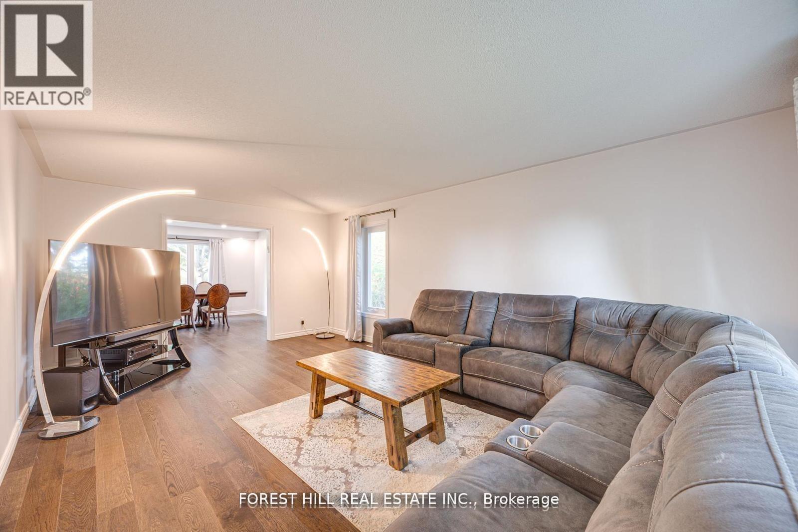 32 Grandview Crescent, Bradford West Gwillimbury, Ontario  L3Z 3L1 - Photo 13 - N12210343