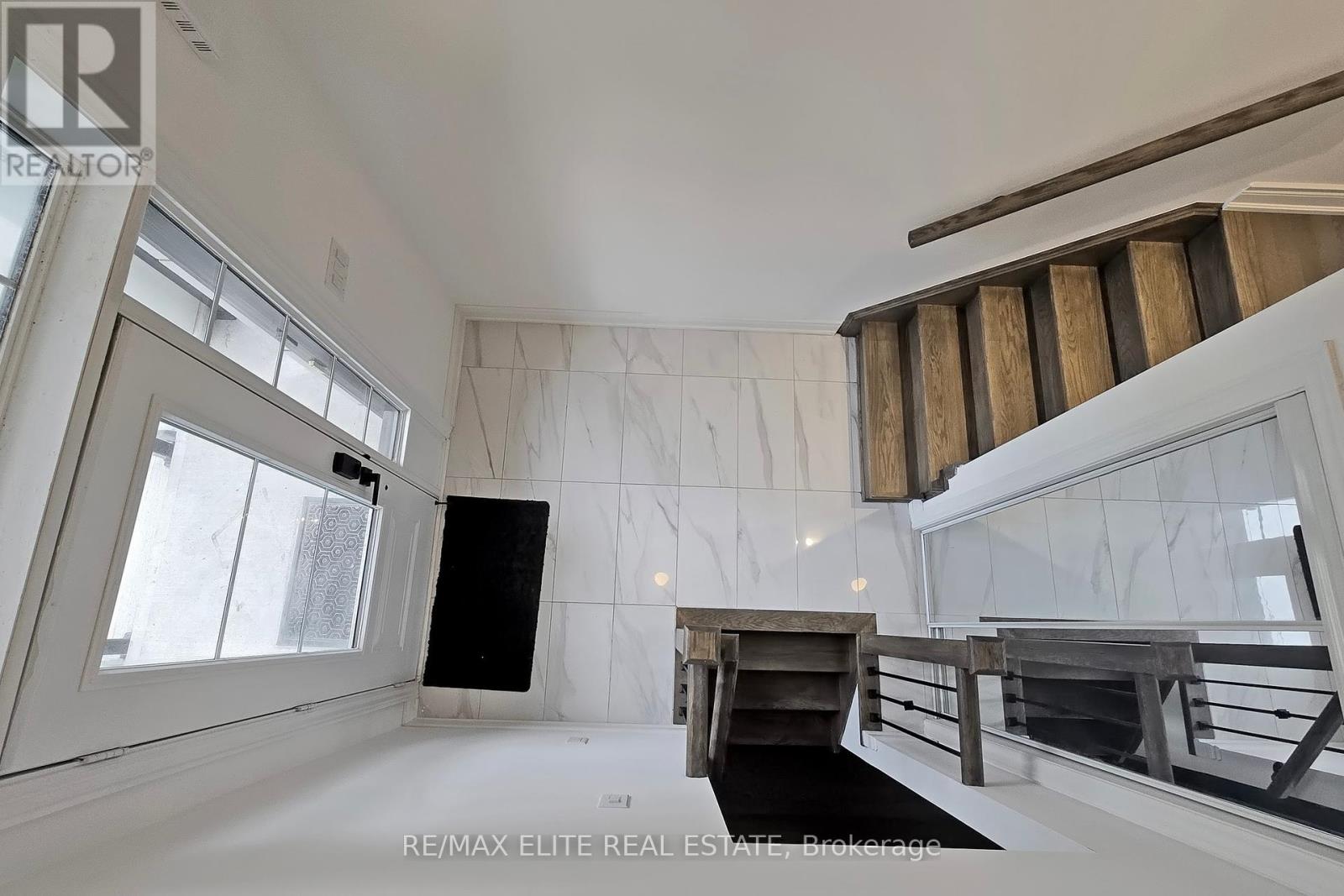 4142 Highway 7 Road, Markham, Ontario  L3R 0W9 - Photo 8 - N12210367