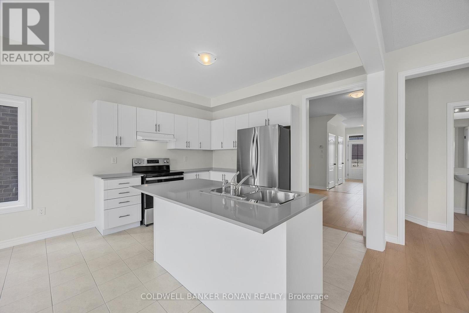 23 Fenn Crescent, New Tecumseth, Ontario  L9R 1V4 - Photo 8 - N12210402