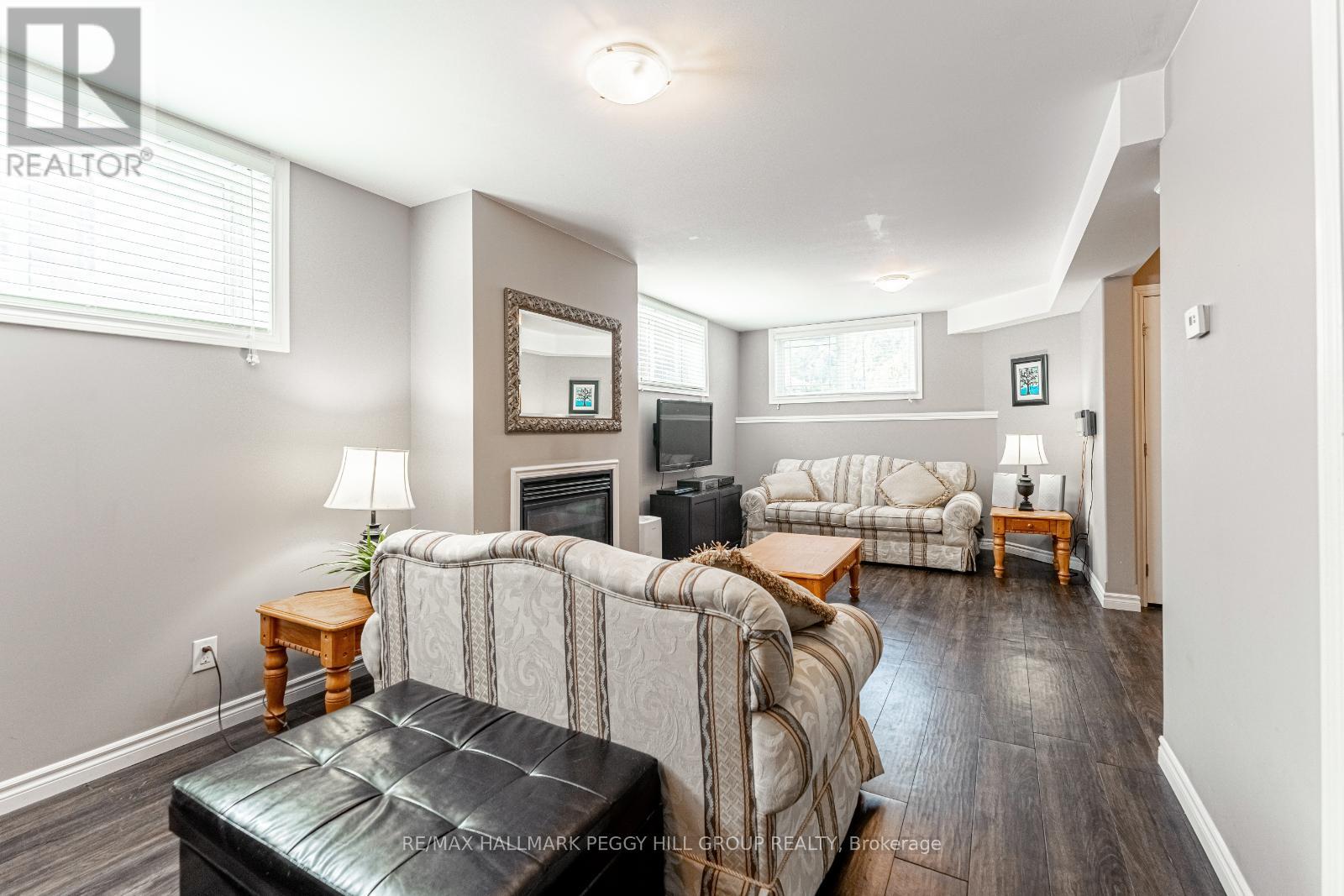3213 Beach Avenue, Innisfil, Ontario  L9S 2K6 - Photo 15 - N12210413