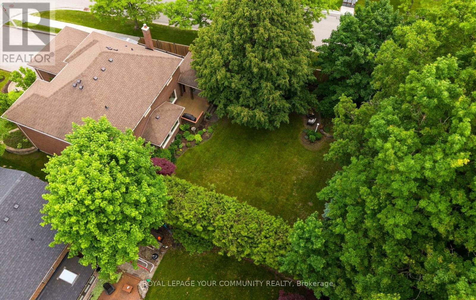 56 Petch Crescent, Aurora, Ontario  L4G 5N9 - Photo 40 - N12210423