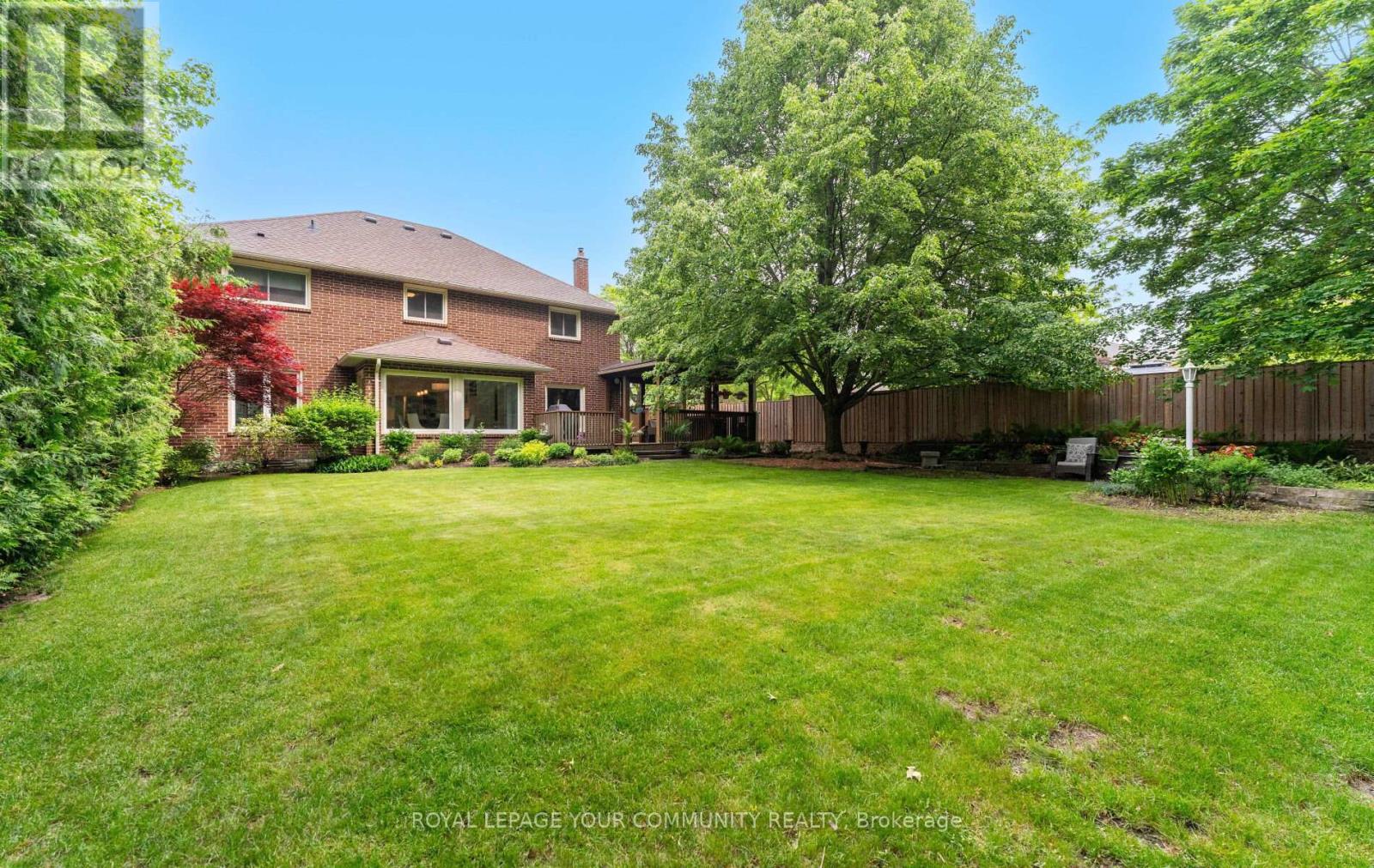 56 Petch Crescent, Aurora, Ontario  L4G 5N9 - Photo 45 - N12210423