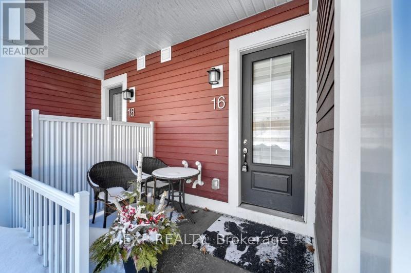 16 Allison Lane, Midland, Ontario  L4R 0H2 - Photo 4 - S12210403