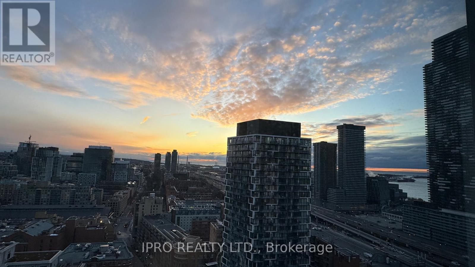 2709 - 1 Scott Street, Toronto, Ontario  M5E 1A1 - Photo 2 - C12210109