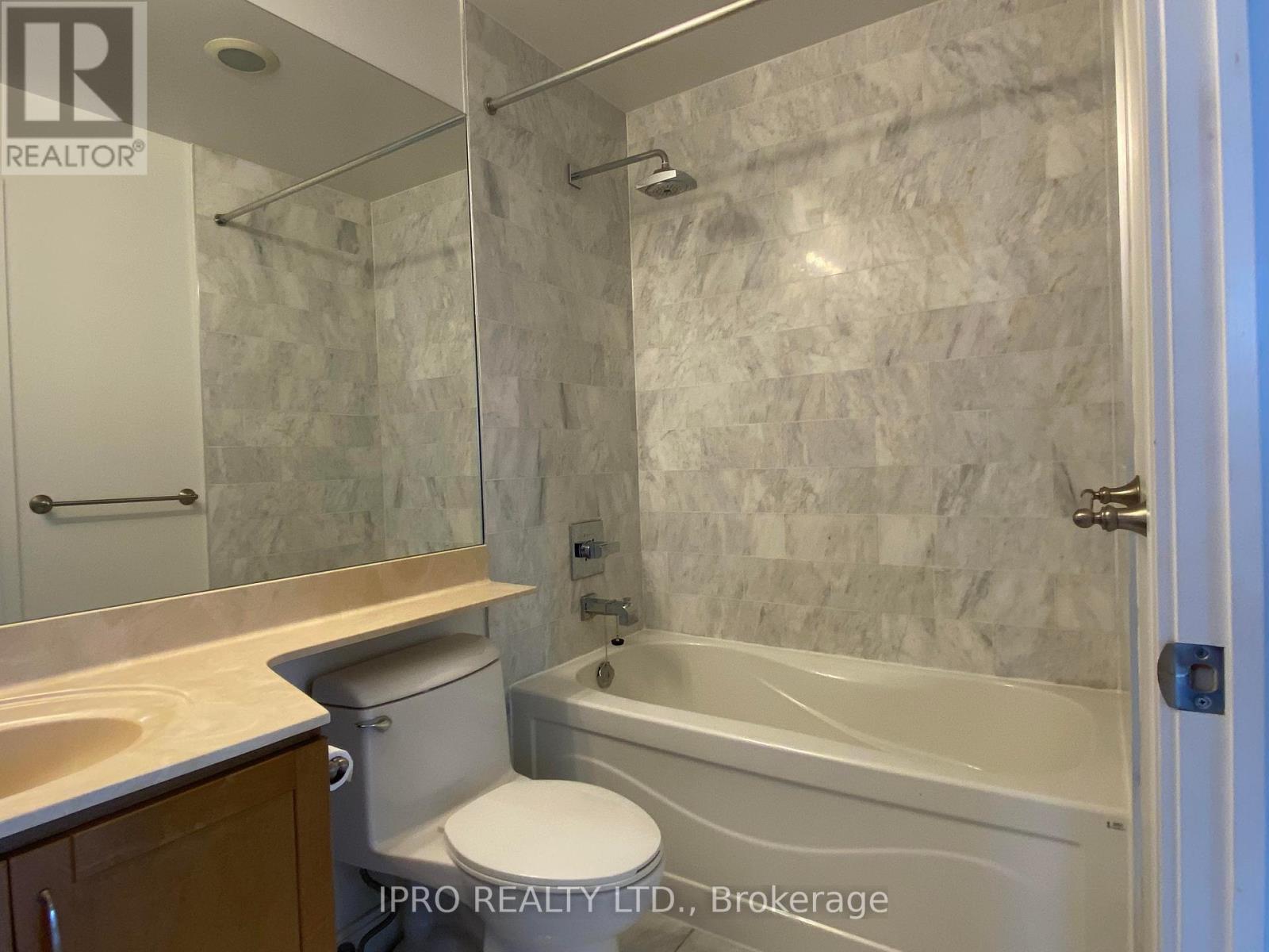 2709 - 1 Scott Street, Toronto, Ontario  M5E 1A1 - Photo 15 - C12210109