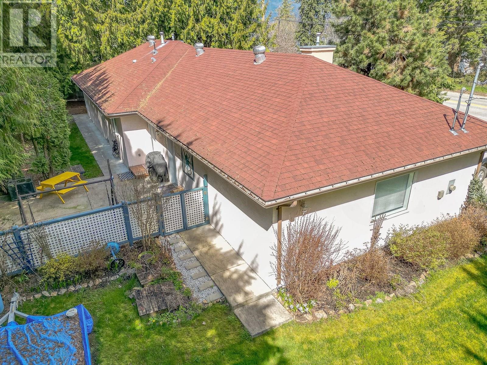 2450 Blind Bay Road, Blind Bay, British Columbia  V0E 1H2 - Photo 25 - 10341296