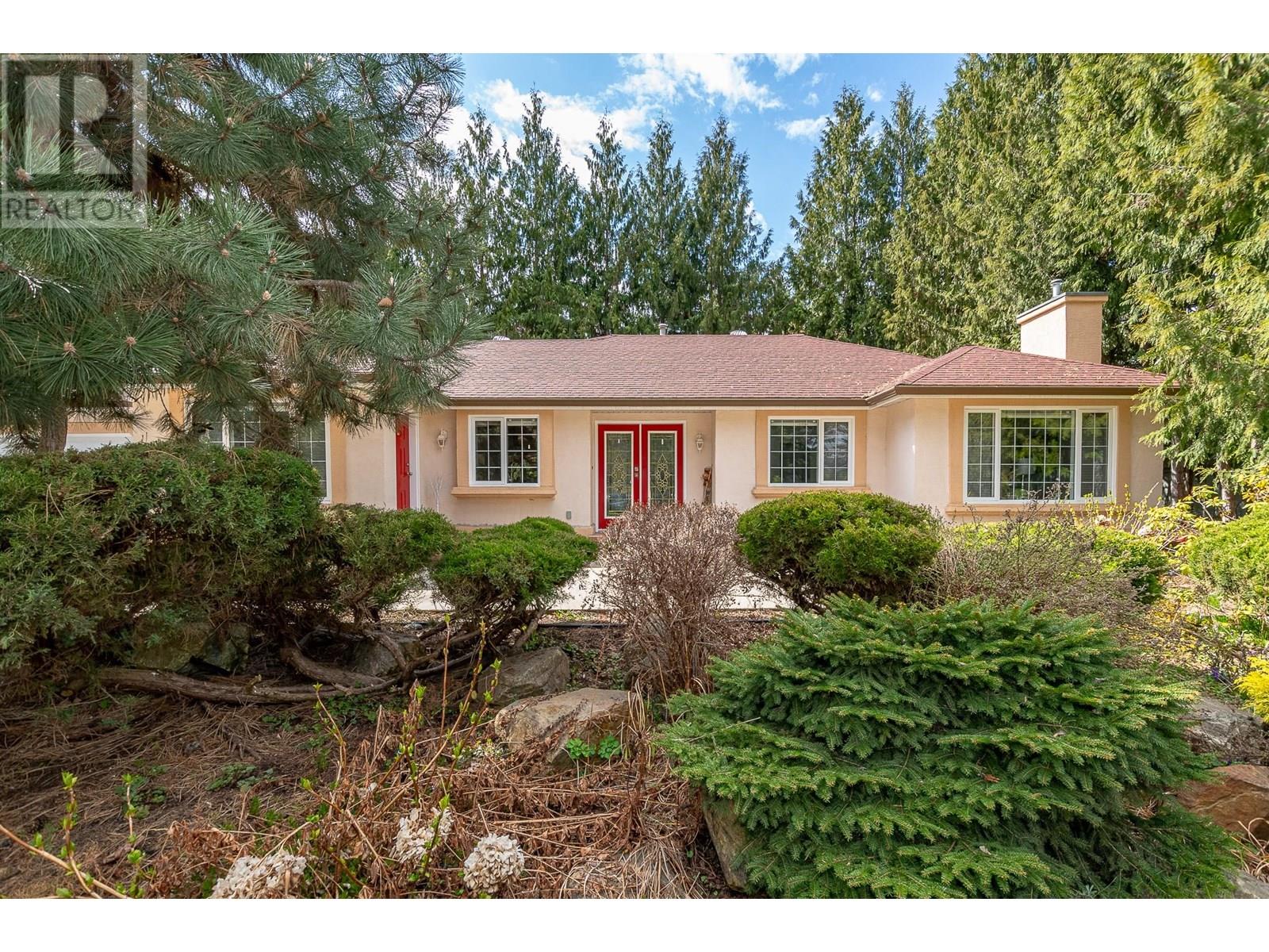 2450 Blind Bay Road, Blind Bay, British Columbia  V0E 1H2 - Photo 19 - 10341296