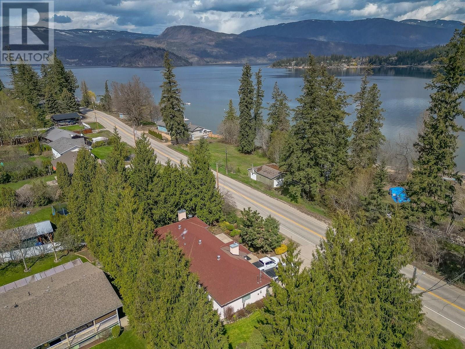 2450 Blind Bay Road, Blind Bay, British Columbia  V0E 1H2 - Photo 7 - 10341296