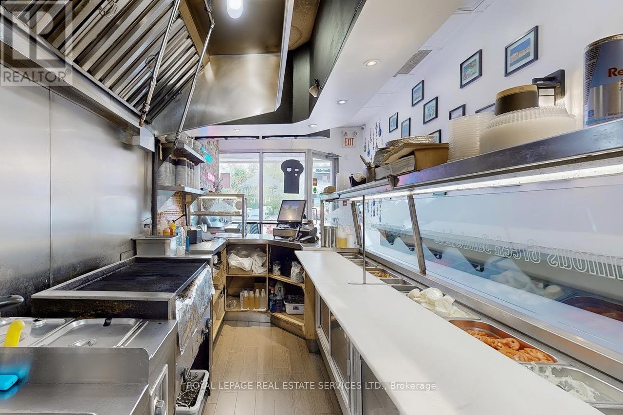 2184 Bloor Street W, Toronto, Ontario  M6S 1N3 - Photo 12 - W12210194