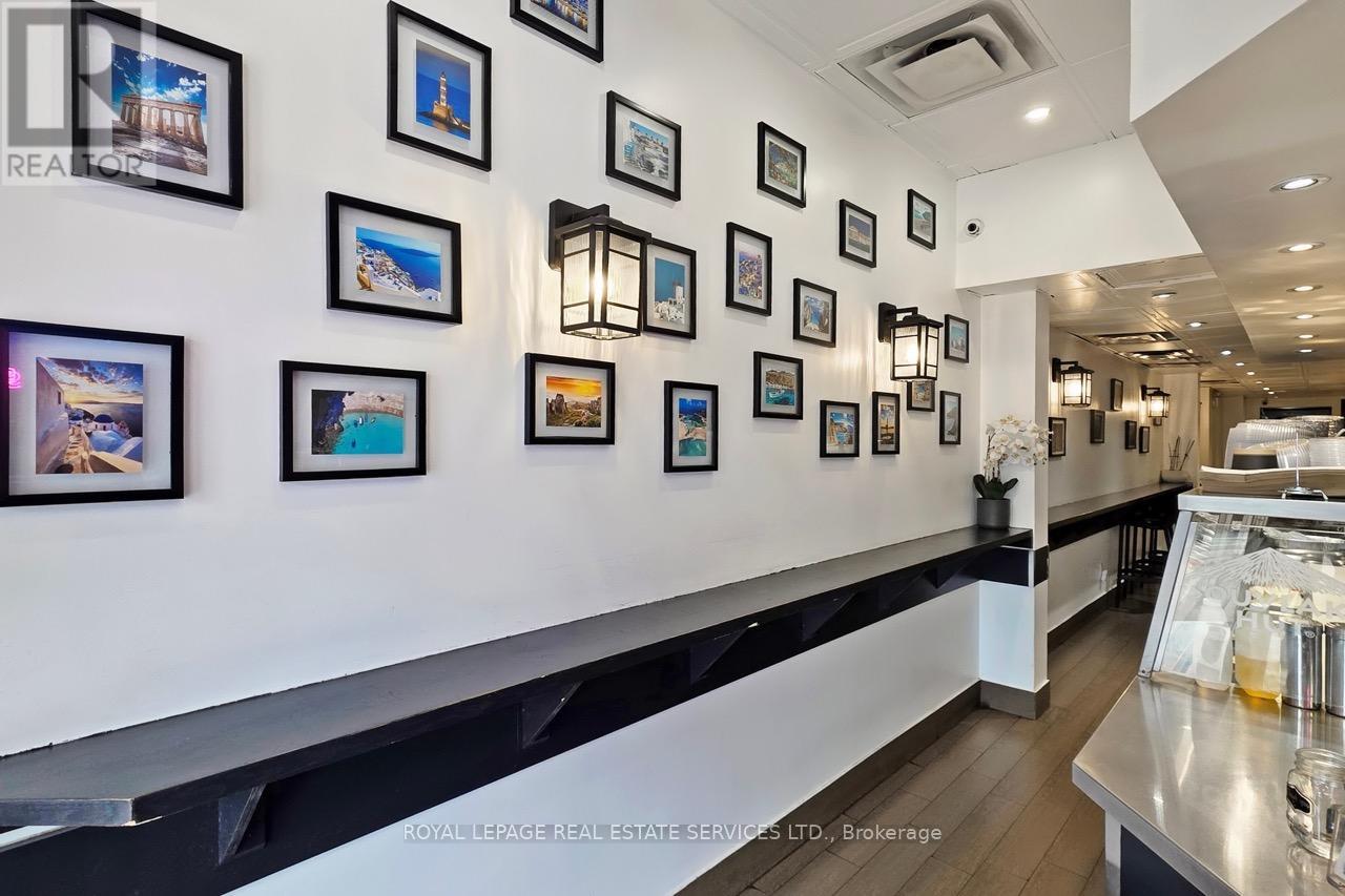 2184 Bloor Street W, Toronto, Ontario  M6S 1N3 - Photo 5 - W12210194