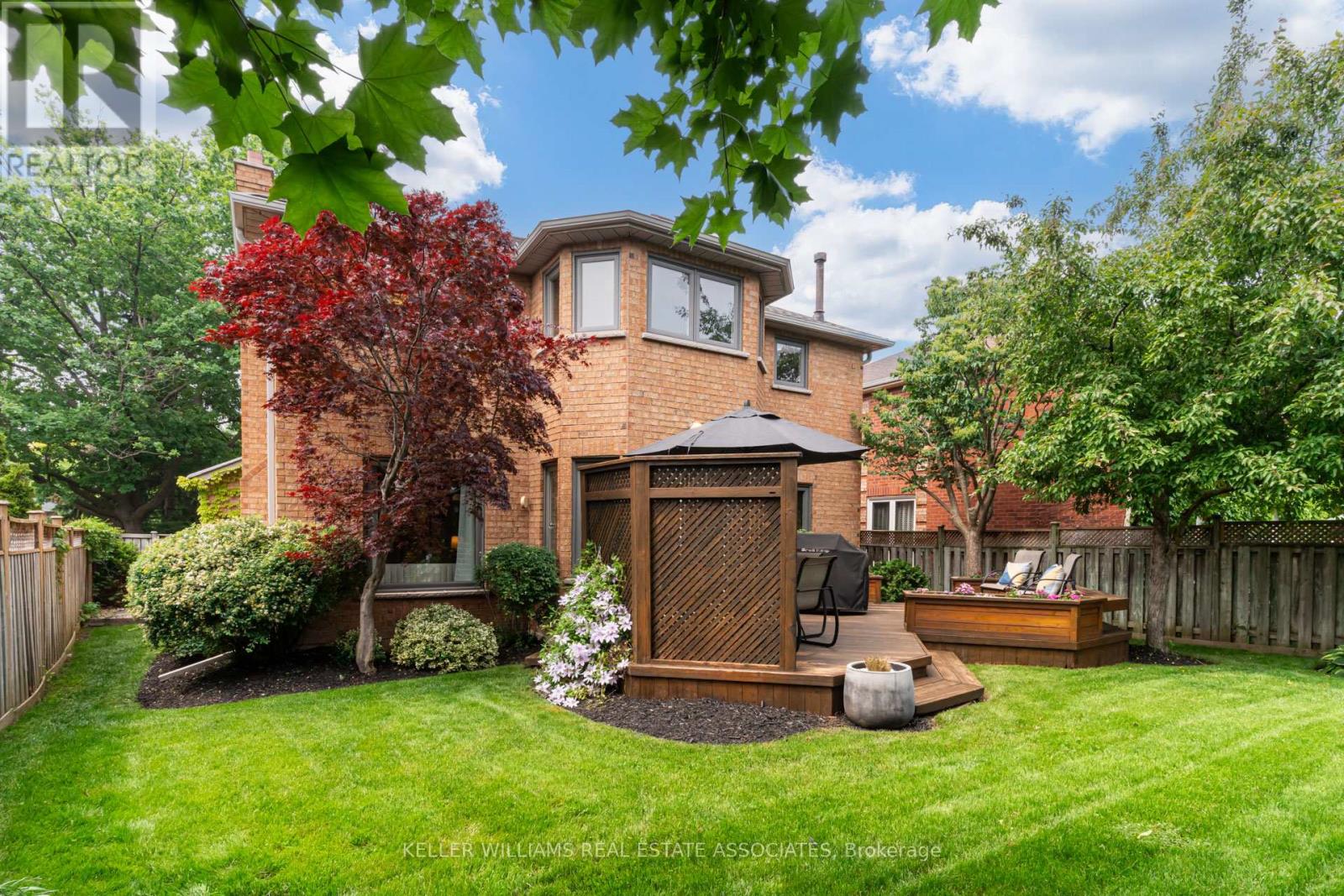 2945 Pettigrew Crescent, Mississauga, Ontario  L5L 4X1 - Photo 2 - W12210199