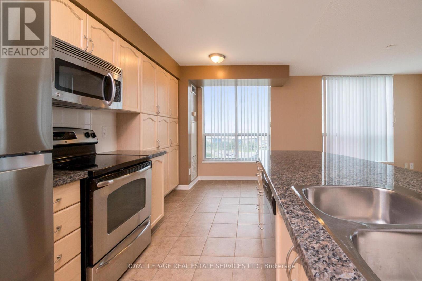 704 - 4850 Glen Erin Drive, Mississauga, Ontario  L5M 7S1 - Photo 11 - W12210210