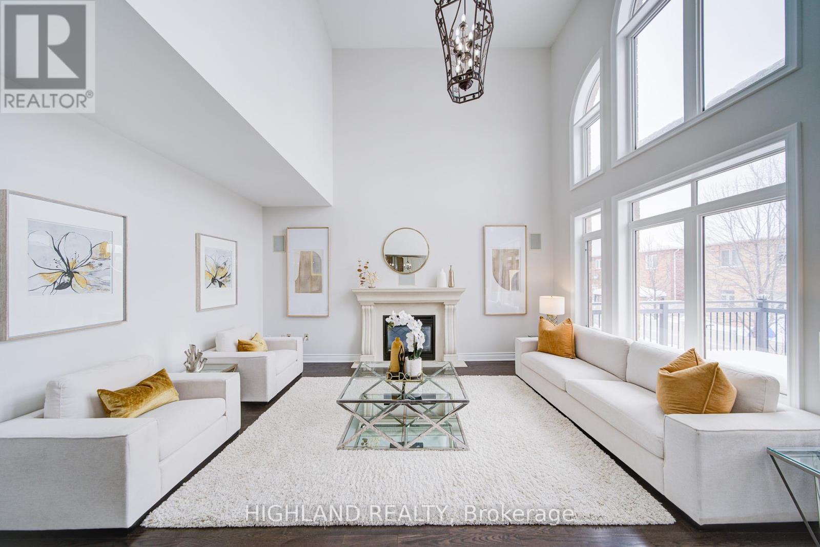 1342 Kestell Boulevard, Oakville, Ontario  L6H 0C8 - Photo 23 - W12210232