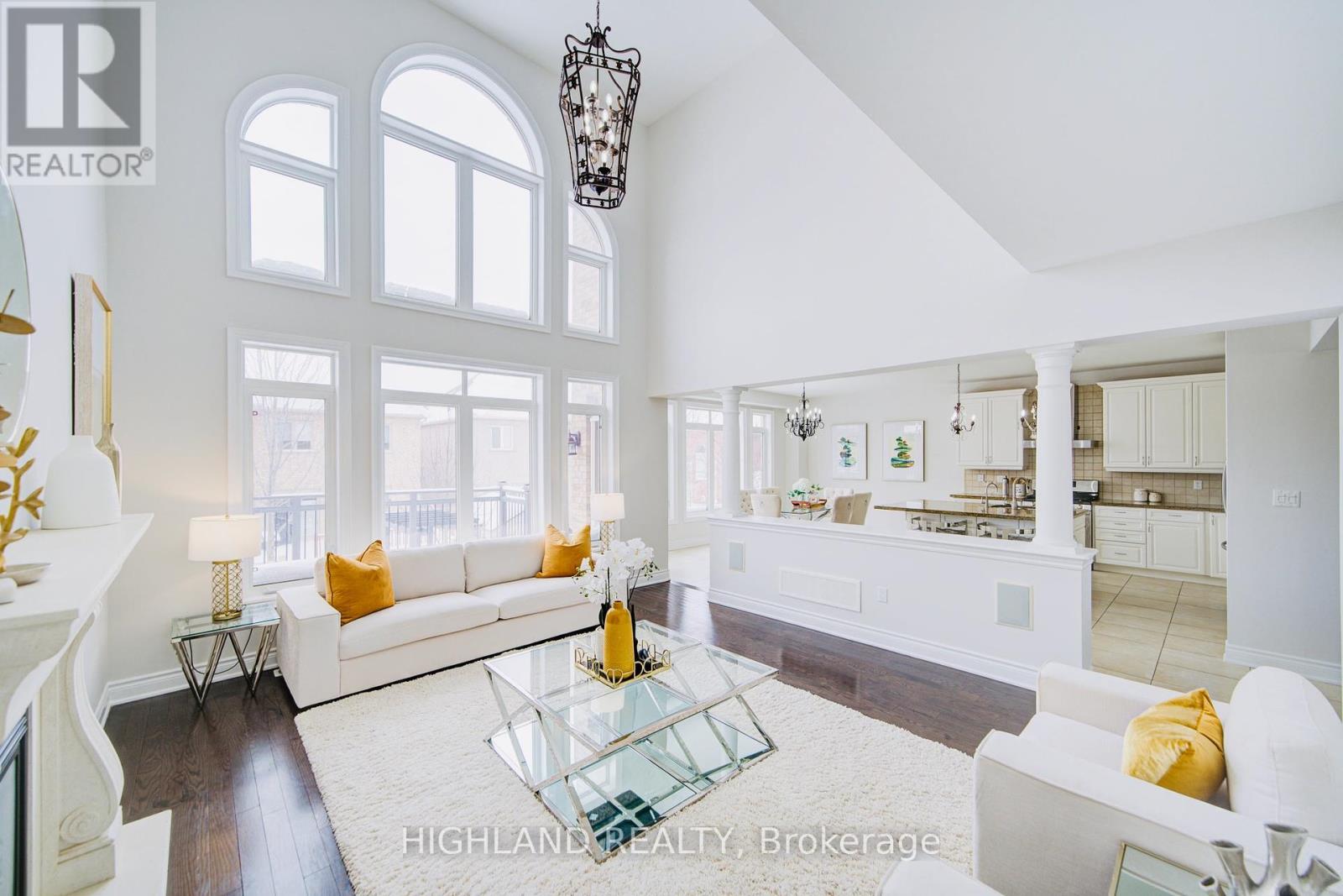 1342 Kestell Boulevard, Oakville, Ontario  L6H 0C8 - Photo 24 - W12210232