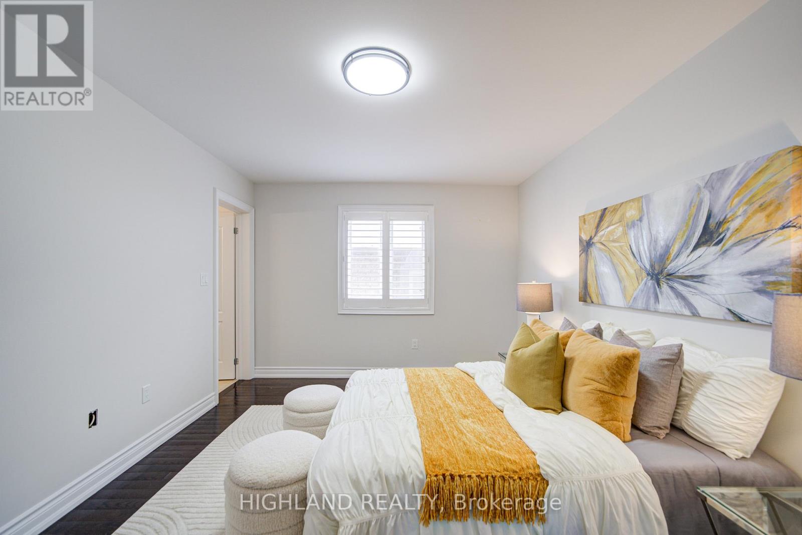 1342 Kestell Boulevard, Oakville, Ontario  L6H 0C8 - Photo 34 - W12210232
