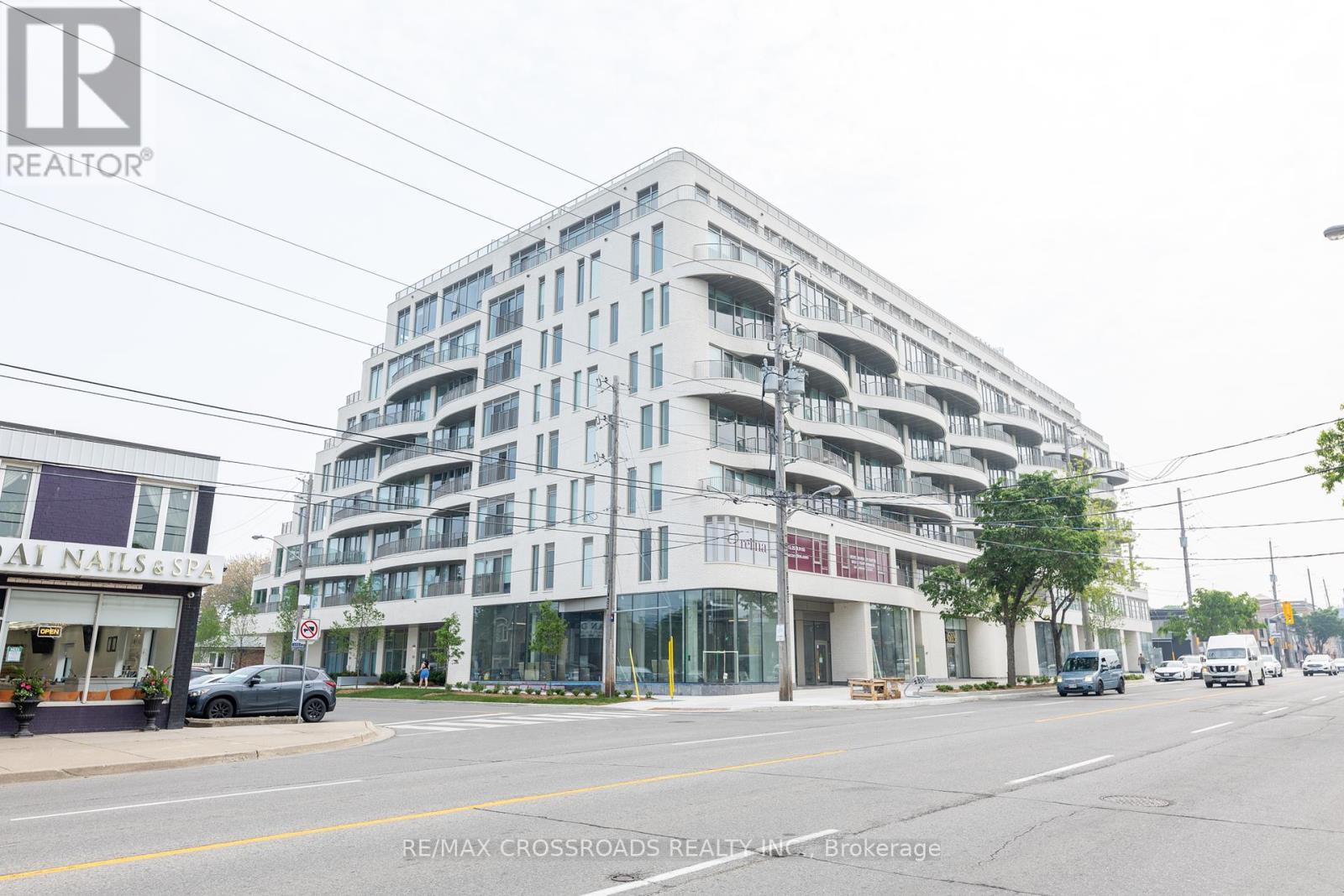 806 - 689 THE QUEENSWAY, toronto (stonegate-queensway), Ontario