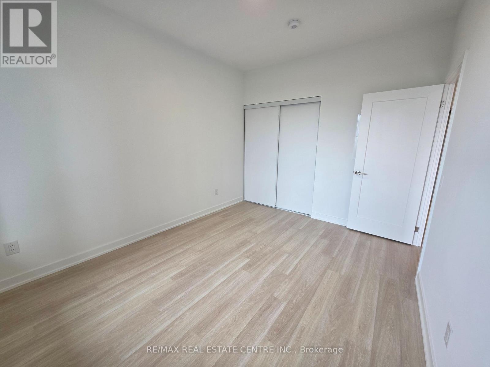 624 - 5105 Hurontario Street, Mississauga (Hurontario), Ontario  L4Z 0Z9 - Photo 8 - W12210240