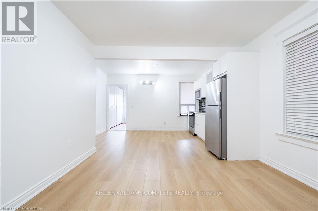 135 Hope Street, Toronto, Ontario  M6E 1K2 - Photo 6 - W12210242