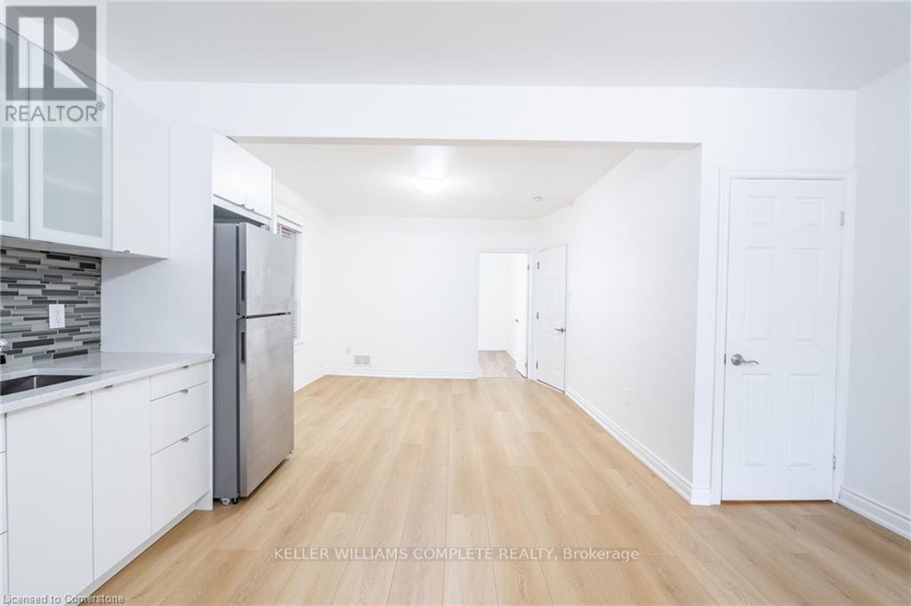135 Hope Street, Toronto, Ontario  M6E 1K2 - Photo 9 - W12210242