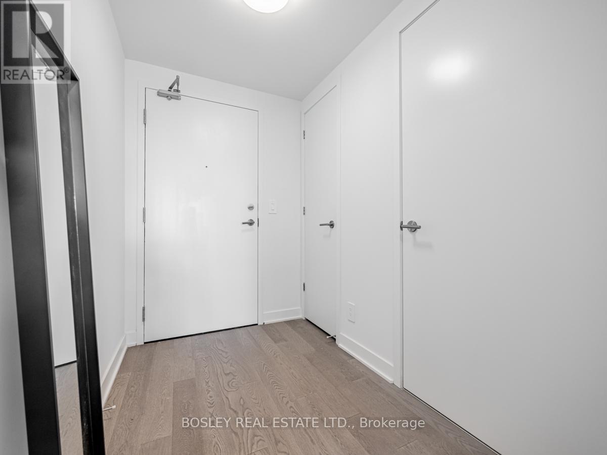 406 - 2720 Dundas Street W, Toronto, Ontario  M6P 1Y2 - Photo 14 - W12210258