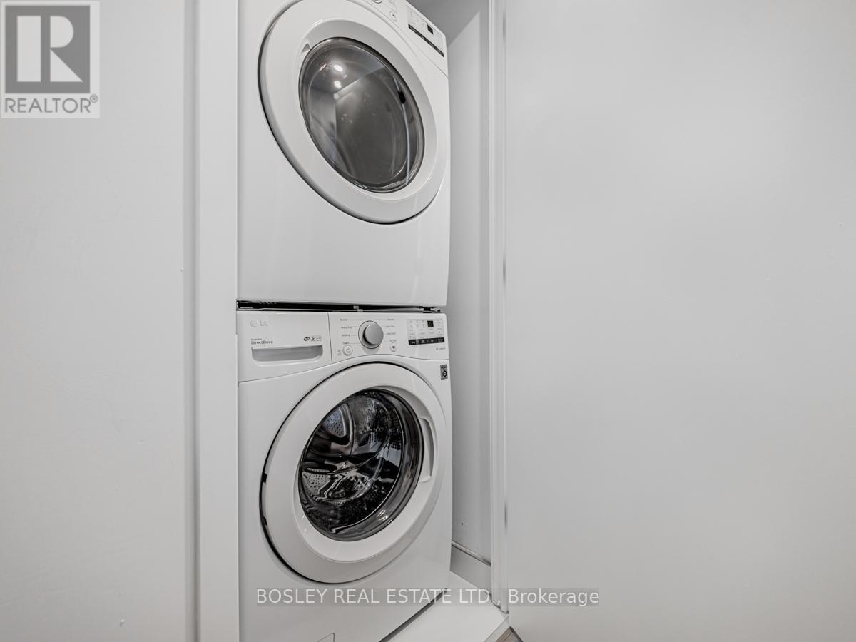406 - 2720 Dundas Street W, Toronto, Ontario  M6P 1Y2 - Photo 15 - W12210258