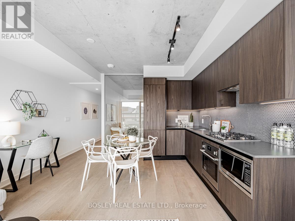 406 - 2720 Dundas Street W, Toronto, Ontario  M6P 1Y2 - Photo 8 - W12210258