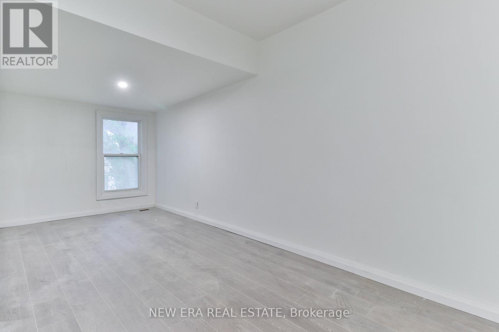 990 Dovercourt Road, Toronto, Ontario  M6H 2X5 - Photo 10 - W12210261