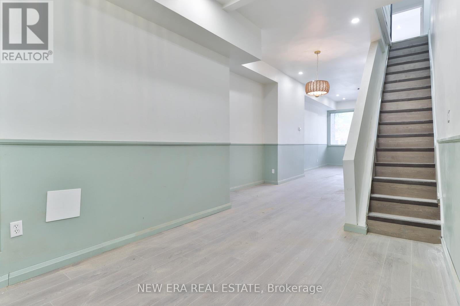 990 Dovercourt Road, Toronto, Ontario  M6H 2X5 - Photo 21 - W12210261