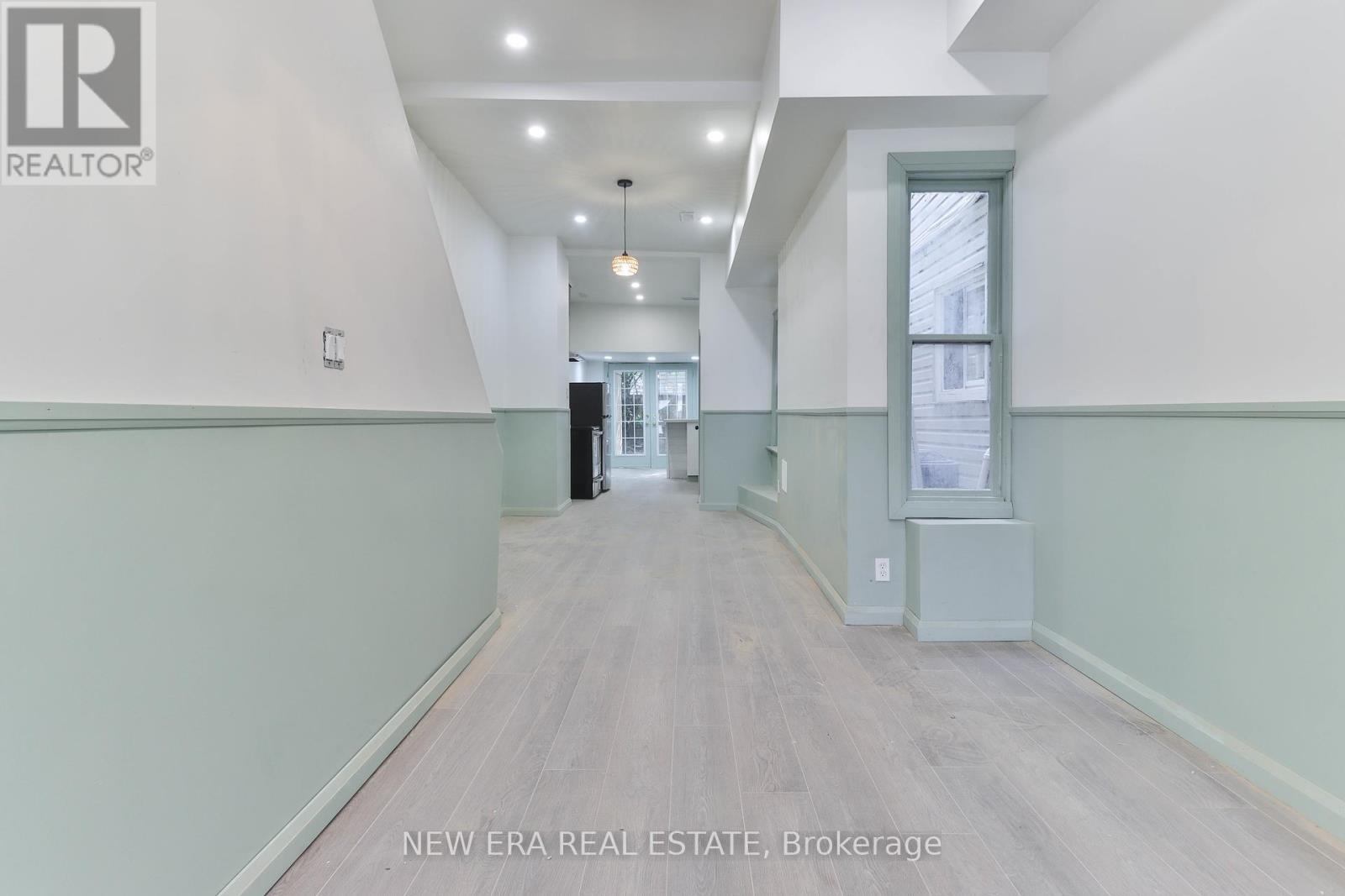 990 Dovercourt Road, Toronto, Ontario  M6H 2X5 - Photo 25 - W12210261