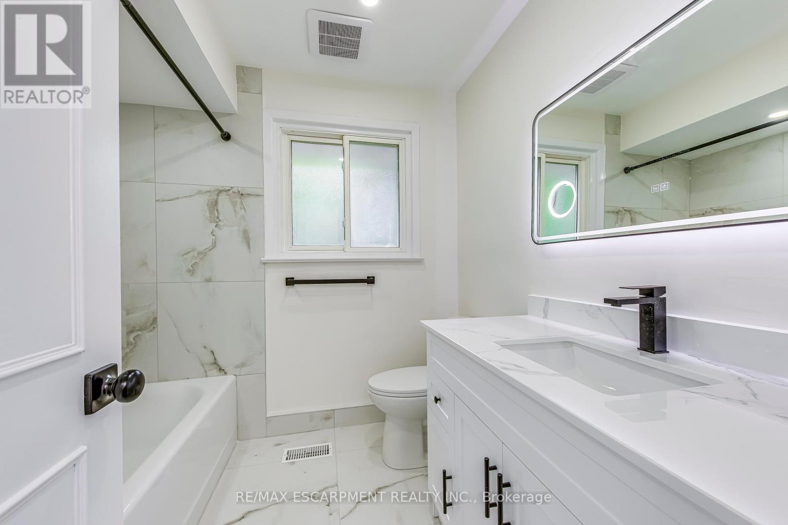 564 Dynes Road, Burlington, Ontario  L7N 2V2 - Photo 26 - W12210262