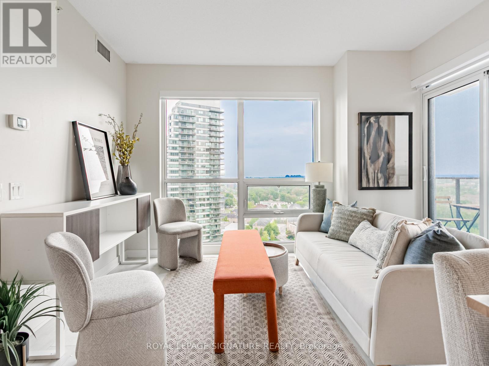 1802 - 2220 Lakeshore Boulevard W, Toronto, Ontario  M8V 0C1 - Photo 12 - W12210267