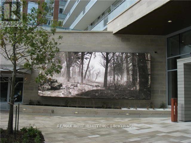 621 - 1830 Bloor Street W, Toronto, Ontario  M6P 3K6 - Photo 13 - W12210311