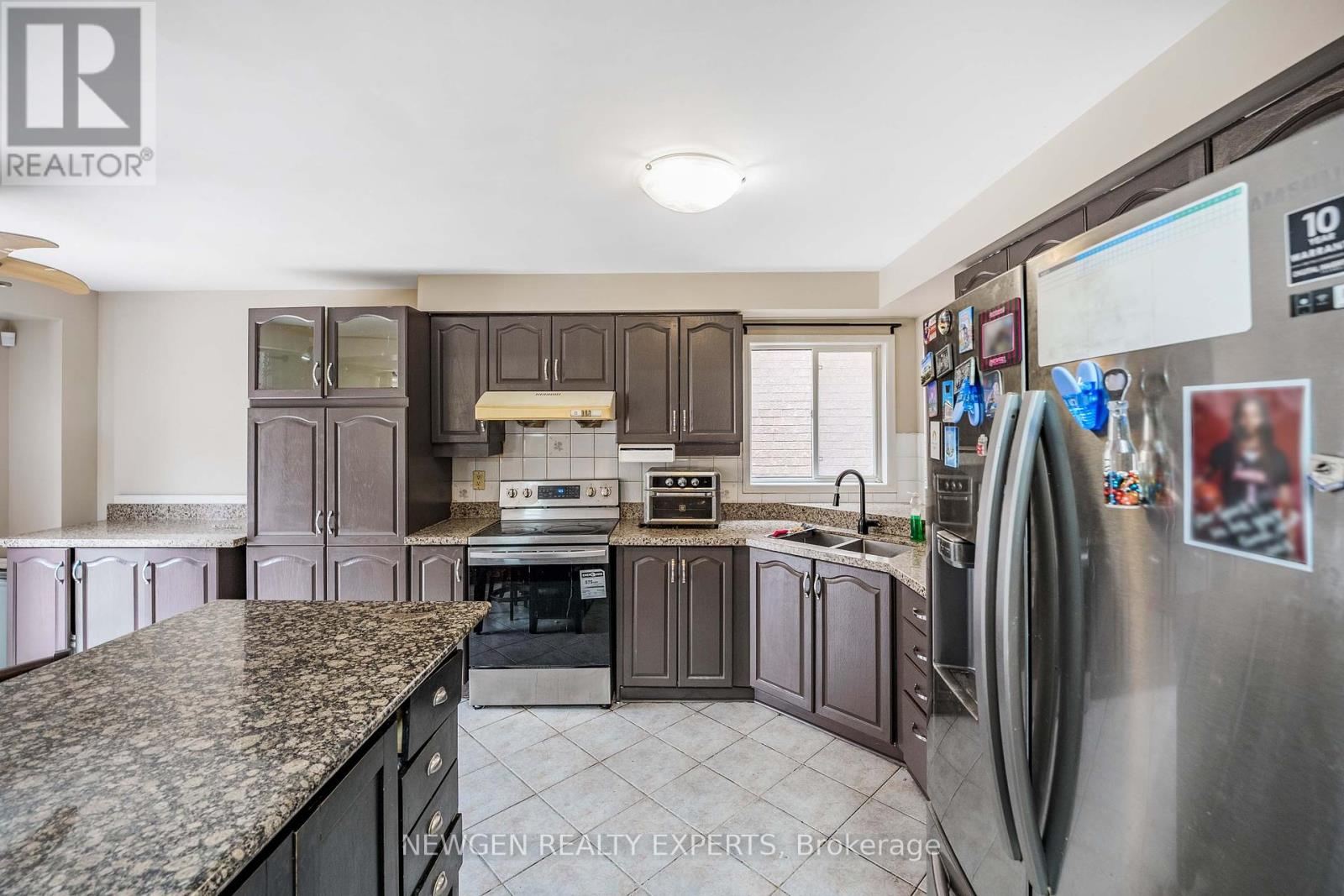 5 Wildhorse Lane, Brampton, Ontario  L6R 2E5 - Photo 10 - W12210313