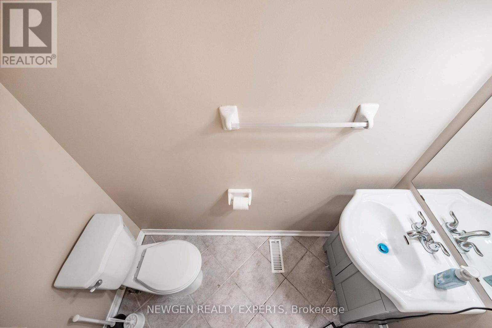 5 Wildhorse Lane, Brampton, Ontario  L6R 2E5 - Photo 14 - W12210313