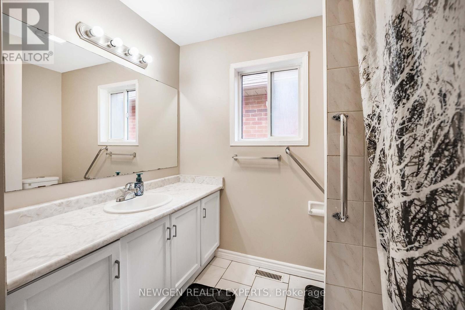 5 Wildhorse Lane, Brampton, Ontario  L6R 2E5 - Photo 23 - W12210313